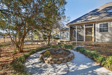 Welcome to this spacious 3-bedroom, 2-bath single-family home on The Lakes Country Club in North Carolina - for sale on GolfHomes.com, golf home, golf lot