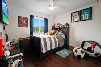 This beautiful 3 bedrooms, 2 1/2 bathrooms, 2-car garage on Grand Palms Hotel and Golf Resort in Florida - for sale on GolfHomes.com, golf home, golf lot