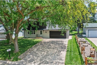 Welcome to this beautifully maintained 3-bedroom, 2-bath home on Buffalo Heights Golf Course in Minnesota - for sale on GolfHomes.com, golf home, golf lot