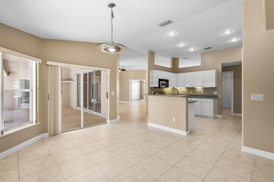 Three bedroon two bath with a den/office/4th bedroom. Cul de sac on St. Lucie Trail Golf Club in Florida - for sale on GolfHomes.com, golf home, golf lot