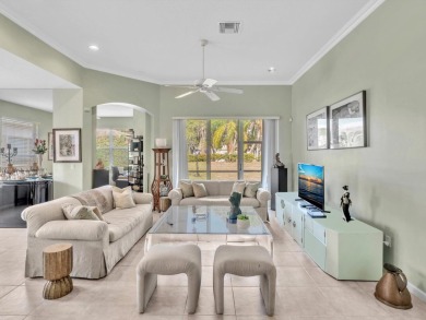 Great home in popular Aberdeen Country Club! 2 bedroom plus on Aberdeen Golf and Country Club in Florida - for sale on GolfHomes.com, golf home, golf lot
