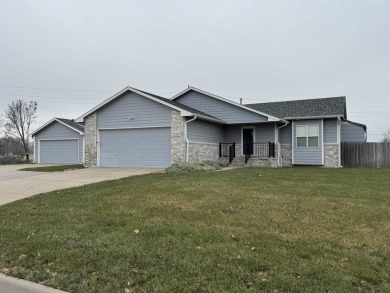 This delightful Ranch style home was built in 2003 and offers on Hesston Golf Park in Kansas - for sale on GolfHomes.com, golf home, golf lot