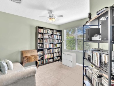 Great home in popular Aberdeen Country Club! 2 bedroom plus on Aberdeen Golf and Country Club in Florida - for sale on GolfHomes.com, golf home, golf lot