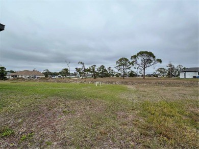 SELLER WILL HELP WITH CLOSING COSTS*******THIS SELLERS LOSS IS on Burnt Store Golf Club in Florida - for sale on GolfHomes.com, golf home, golf lot