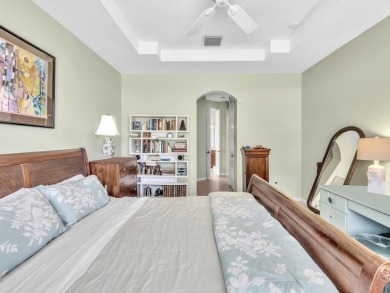 Great home in popular Aberdeen Country Club! 2 bedroom plus on Aberdeen Golf and Country Club in Florida - for sale on GolfHomes.com, golf home, golf lot