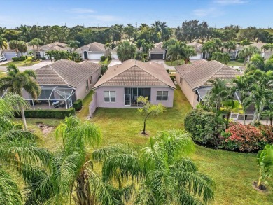 Great home in popular Aberdeen Country Club! 2 bedroom plus on Aberdeen Golf and Country Club in Florida - for sale on GolfHomes.com, golf home, golf lot