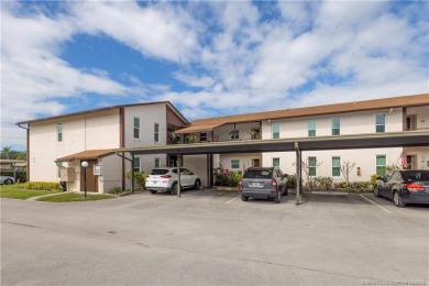 Welcome to your dream retreat! This beautiful 2-bedroom, 2-bath on Mariner Sands Country Club in Florida - for sale on GolfHomes.com, golf home, golf lot