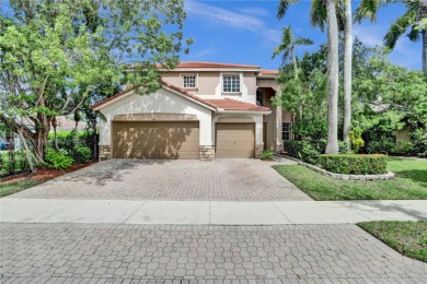 Weston Gem! This beautiful house has a brand new roof and new on Weston Hills Country Club in Florida - for sale on GolfHomes.com, golf home, golf lot