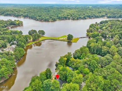 LAKEFRONT HOME for sale in CAROLINA TRACE - PRIVATE DOCK on LAKE on Carolina Trace Country Club in North Carolina - for sale on GolfHomes.com, golf home, golf lot