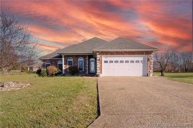 Rare find with this Stunning 3-bedroom 3 bath Ranch home with a on Montgomery County Golf Club in Missouri - for sale on GolfHomes.com, golf home, golf lot