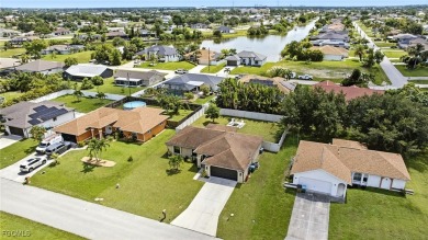 Completed in 2017, this immaculate CBS-constructed 3-bedroom on El Rio Golf Course and Club in Florida - for sale on GolfHomes.com, golf home, golf lot