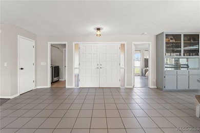 BRAND NEW ROOF TO BE PUT ON BEFORE CLOSE! Discover the perfect on Citrus Hills Golf Club in Florida - for sale on GolfHomes.com, golf home, golf lot