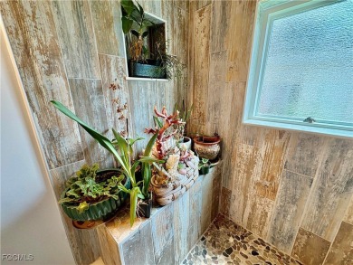 ?? Beautifully Updated Home in Pine Lakes Country Club! Welcome on Pine Lakes Country Club in Florida - for sale on GolfHomes.com, golf home, golf lot