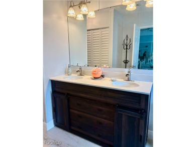 ?? Beautifully Updated Home in Pine Lakes Country Club! Welcome on Pine Lakes Country Club in Florida - for sale on GolfHomes.com, golf home, golf lot
