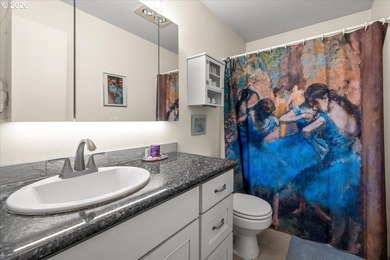 Lovely and spacious upper-level condo in the sought-after on Charbonneau Golf Club in Oregon - for sale on GolfHomes.com, golf home, golf lot