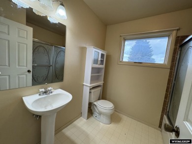 Welcome home to this thoughtfully updated tri-level townhouse on Riverton Country Club in Wyoming - for sale on GolfHomes.com, golf home, golf lot