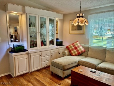 ?? Beautifully Updated Home in Pine Lakes Country Club! Welcome on Pine Lakes Country Club in Florida - for sale on GolfHomes.com, golf home, golf lot
