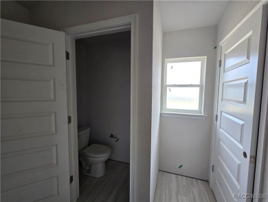 Seller Promo in this home! This 2020 sq. ft. home on a on Twisted Oaks Golf Club in Florida - for sale on GolfHomes.com, golf home, golf lot