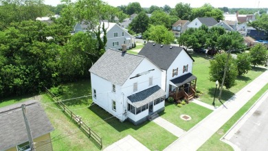 Fixer-Upper in Historic Cape Charles! Located just six blocks on Bay Creek Golf Club in Virginia - for sale on GolfHomes.com, golf home, golf lot