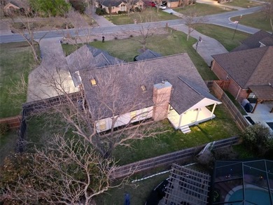 Beautifully updated home in the highly sought after Pecan on Pecan Plantation Country Club in Texas - for sale on GolfHomes.com, golf home, golf lot