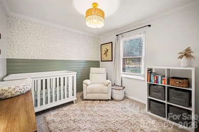 This 1.5-story traditional home is located in the highly on Tega Cay Golf Club in South Carolina - for sale on GolfHomes.com, golf home, golf lot