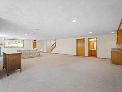 Stunning Brick Ranch-Style Condo with Golf Course Nearby! on Newburg Village Golf Club in Illinois - for sale on GolfHomes.com, golf home, golf lot
