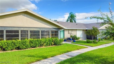 Not in a Flood Zone!  This move-in ready home is nestled at the on Whiskey Creek Country Club in Florida - for sale on GolfHomes.com, golf home, golf lot