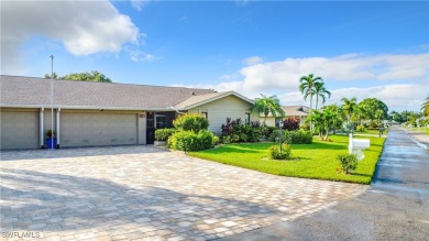 Not in a Flood Zone!  This move-in ready home is nestled at the on Whiskey Creek Country Club in Florida - for sale on GolfHomes.com, golf home, golf lot