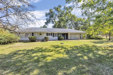 This original owner home offers a private backyard where you can on Hankerd Hills Golf Course in Michigan - for sale on GolfHomes.com, golf home, golf lot