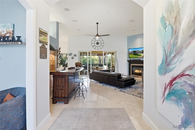 Vacant and move in ready: Meticulously Maintained Home in on Black Diamond Ranch Golf Course in Florida - for sale on GolfHomes.com, golf home, golf lot