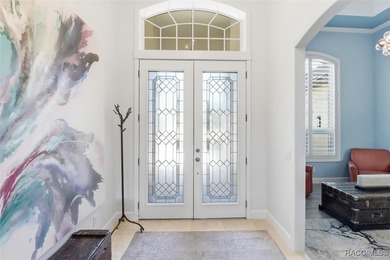 Vacant and move in ready: Meticulously Maintained Home in on Black Diamond Ranch Golf Course in Florida - for sale on GolfHomes.com, golf home, golf lot