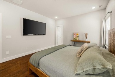 Welcome to this smart designed 3-bedroom + office, 2.5-bath on Shadow Valley Country Club in Arkansas - for sale on GolfHomes.com, golf home, golf lot