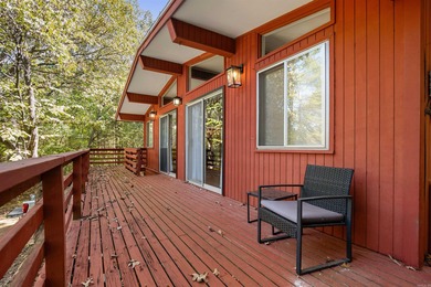 Welcome to a place where every day feels like a getaway. Just on Cherokee Village North Course in Arkansas - for sale on GolfHomes.com, golf home, golf lot