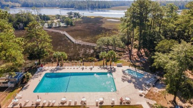 Welcome to this great 2 bedroom, 2 bath home in the on Glen Dornoch Waterway Golf Links in South Carolina - for sale on GolfHomes.com, golf home, golf lot