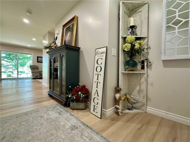 Beautifully Renovated 2 Bed / 2 Bath Condo on Worthington on Worthington Country Club in Minnesota - for sale on GolfHomes.com, golf home, golf lot