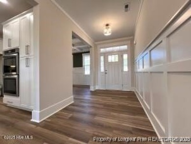 Limited-Time Buyer Incentives Include: 1-Year Golf Membership to on Kings Grant Golf and Country Club in North Carolina - for sale on GolfHomes.com, golf home, golf lot