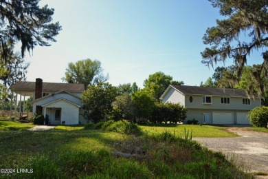 **Included in this sale is 3 bed/2 bath house, 3302 Barton Rd on Fairdale Country Club in South Carolina - for sale on GolfHomes.com, golf home, golf lot