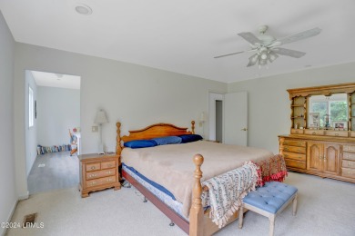 **Included in this sale is 3 bed/2 bath house, 3302 Barton Rd on Fairdale Country Club in South Carolina - for sale on GolfHomes.com, golf home, golf lot