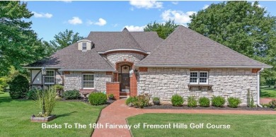 This home is sitting beautifully on the 18th fairway of the on Fremont Hills Country Club in Missouri - for sale on GolfHomes.com, golf home, golf lot