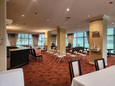 5000 Town Center living is a lifestyle! Professional condo on Evergreen Hills Golf Course in Michigan - for sale on GolfHomes.com, golf home, golf lot
