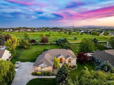 Beautifully updated and custom- 4 bedroom home in the on Hunters Point Golf Club in Idaho - for sale on GolfHomes.com, golf home, golf lot