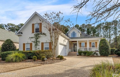 Charming, updated home in Landfall/ Bay Colony. This lovely home on Country Club of Landfall in North Carolina - for sale on GolfHomes.com, golf home, golf lot