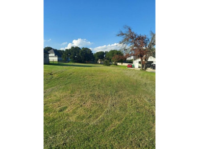 This is a beautiful lot that is ready to build on. Million $ on Lake Kiowa Golf Course in Texas - for sale on GolfHomes.com, golf home, golf lot