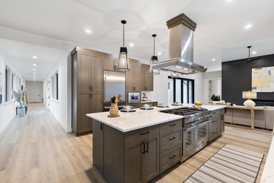 Welcome to refined modern farmhouse living in this stunning on The Club At Pronghorn Golf Course in Oregon - for sale on GolfHomes.com, golf home, golf lot