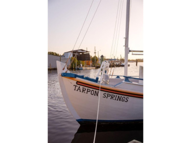 Welcome to Callista Cay, a Gated, Waterfront community in the on Tarpon Springs Golf Course in Florida - for sale on GolfHomes.com, golf home, golf lot