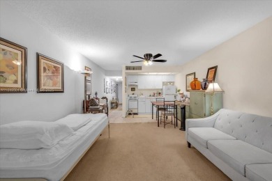 ***MOTIVATED SELLER*** This property may qualify for 5.625% rate on Flamingo Lakes Country Club in Florida - for sale on GolfHomes.com, golf home, golf lot