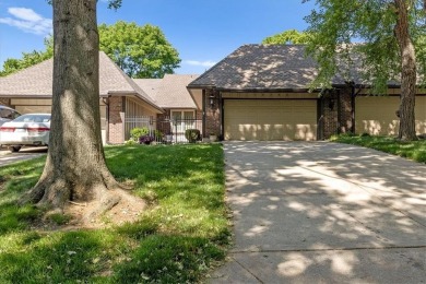 Welcome to this spacious 2-bedroom, 2-bath townhome perfectly on Leawood South Country Club in Kansas - for sale on GolfHomes.com, golf home, golf lot