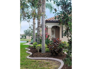 This amazing two-bedroom two bath plus den villa is sure to on River Strand Golf and Country Club At Heritage Harbour  in Florida - for sale on GolfHomes.com, golf home, golf lot