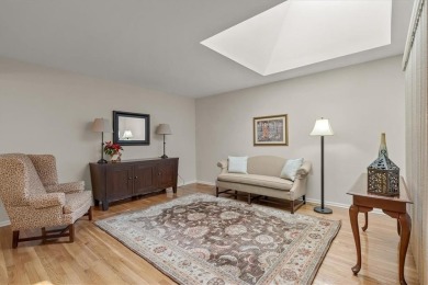 Welcome to this spacious 2-bedroom, 2-bath townhome perfectly on Leawood South Country Club in Kansas - for sale on GolfHomes.com, golf home, golf lot
