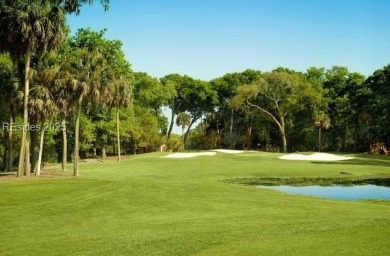 Oversized 2BR villa that lives like a home - room for everyone! on Shipyard Golf Club in South Carolina - for sale on GolfHomes.com, golf home, golf lot